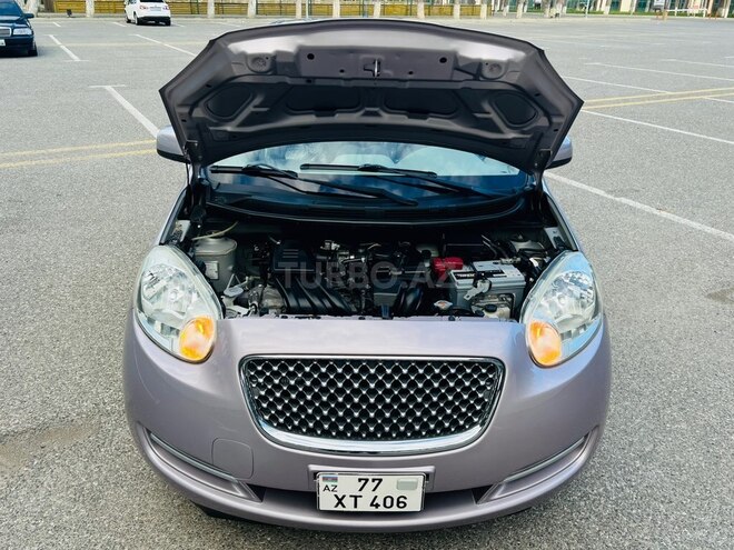 Nissan Micra-12