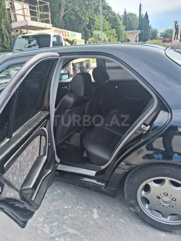 Mercedes C 200-6