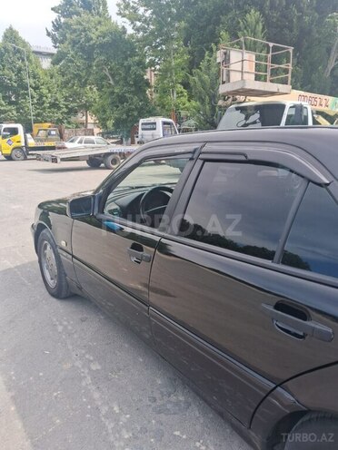 Mercedes C 200-9