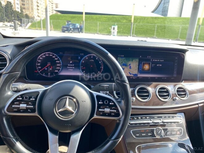 Mercedes E 300-3