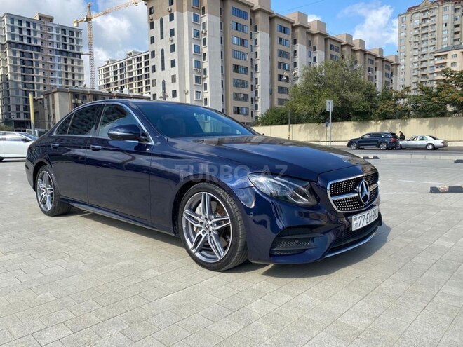 Mercedes E 300-5