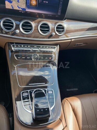 Mercedes E 300-20