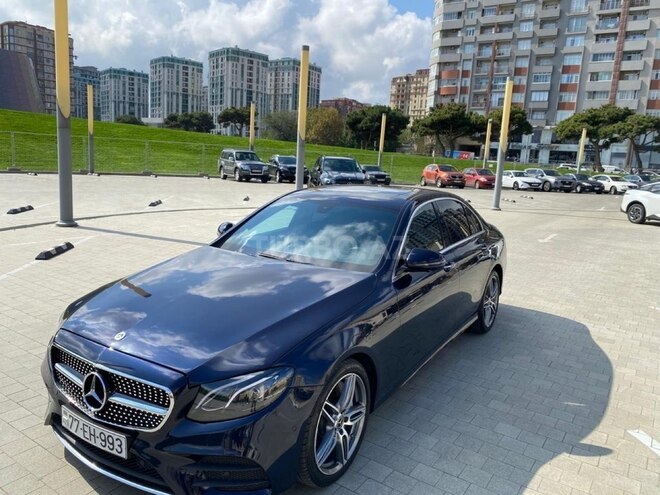Mercedes E 300-10
