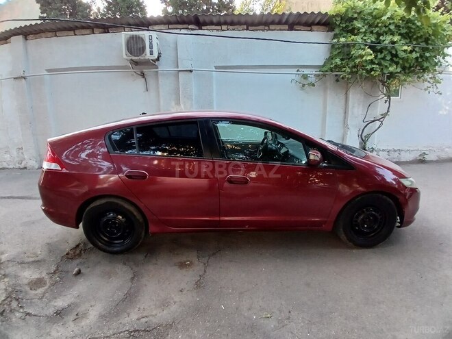 Honda Insight-3