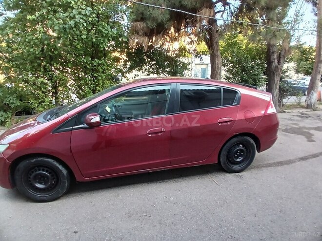 Honda Insight-2