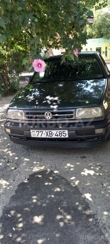 Volkswagen Vento-1