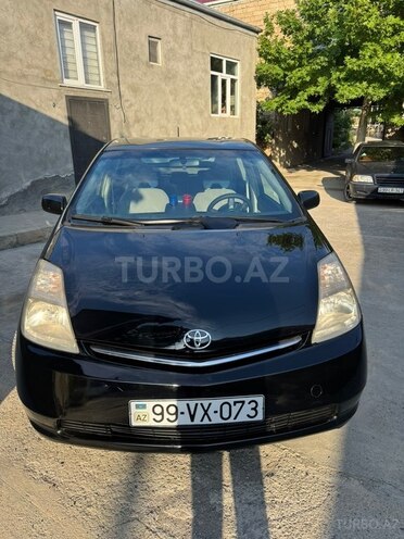 Toyota Prius-1