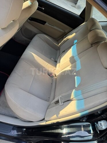 Toyota Prius-6