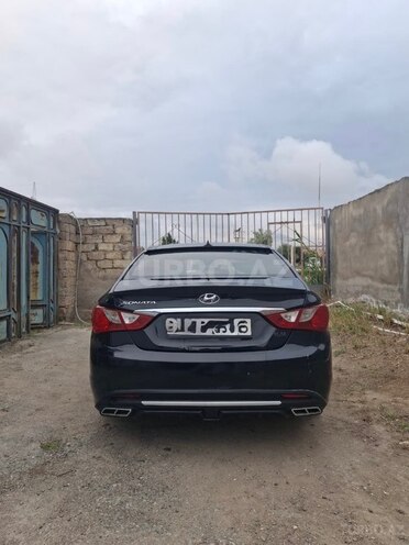 Hyundai Sonata-2