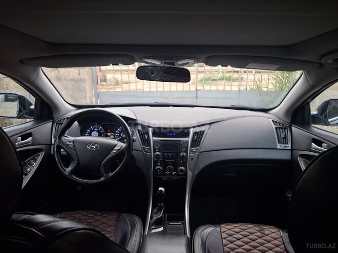 Hyundai Sonata-3