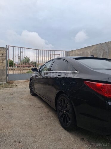 Hyundai Sonata-6
