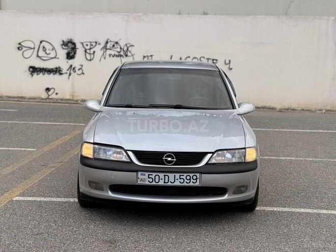 Opel Vectra-6