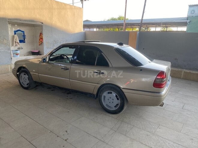Mercedes C 220-4