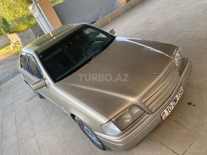 Mercedes C 220-7