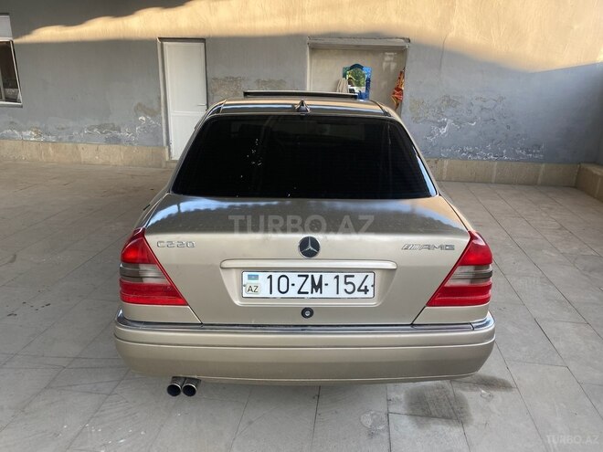 Mercedes C 220-8