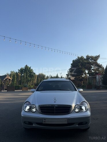 Mercedes C 200-10