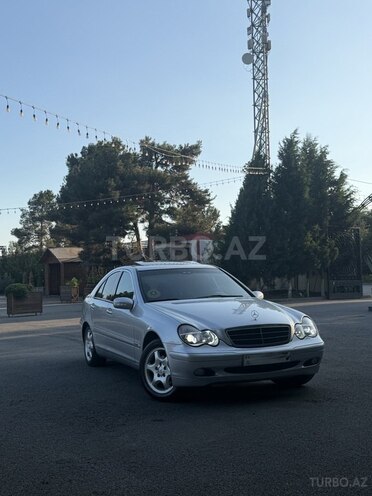 Mercedes C 200-12