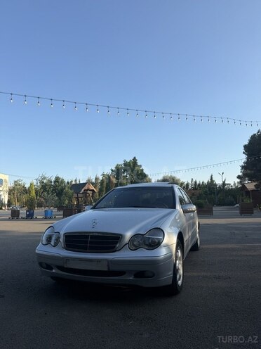 Mercedes C 200-8