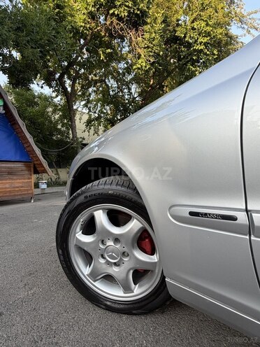 Mercedes C 200-21