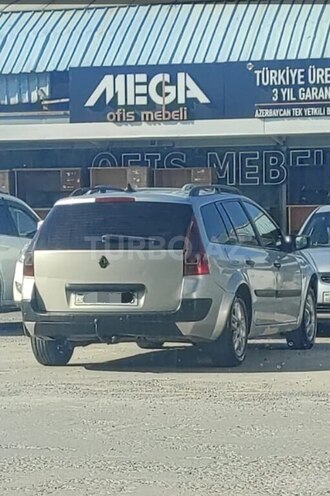 Renault Megane-7