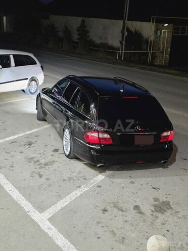 Mercedes E 320-2