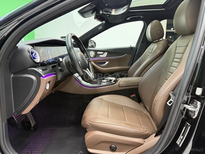 Mercedes E 220 d-7