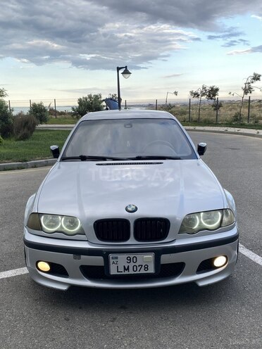 BMW 320-5