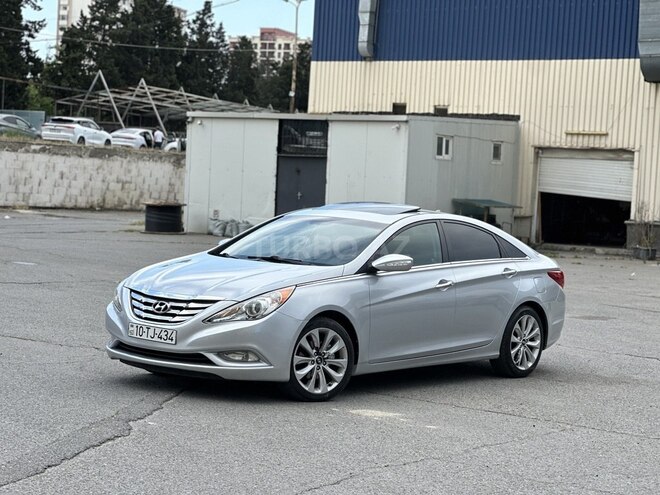Hyundai Sonata-3