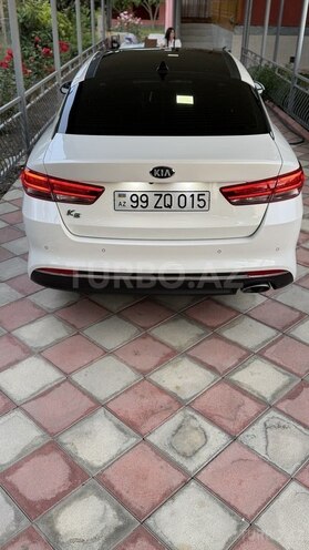 Kia K5-5