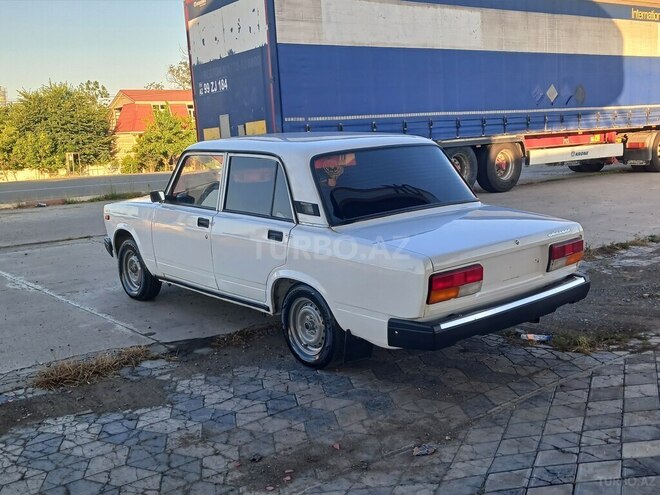 LADA (VAZ) 2107-8