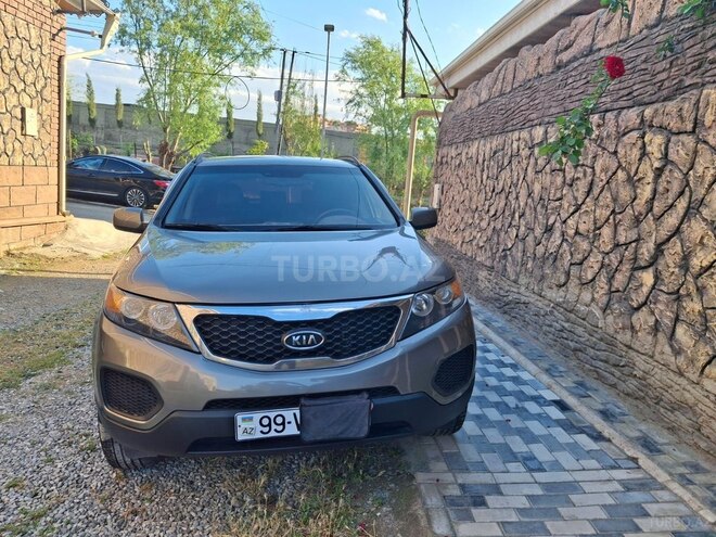 Kia Sorento-1