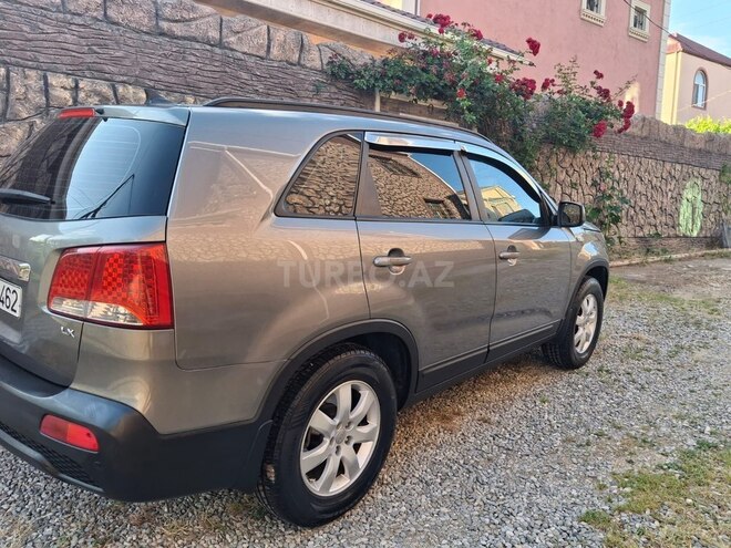 Kia Sorento-5