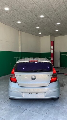 Hyundai i30-2
