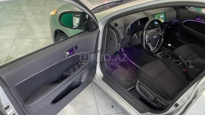 Hyundai i30-8