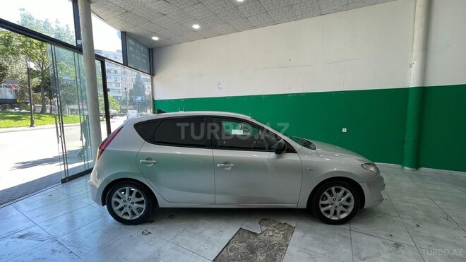 Hyundai i30-3