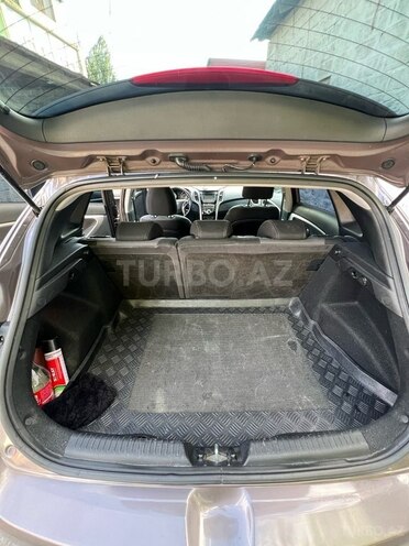 Hyundai i30-9