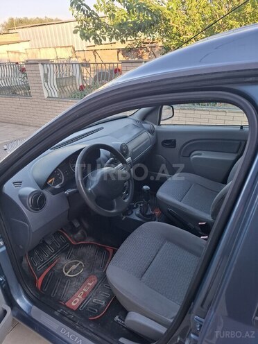 Dacia Logan-10