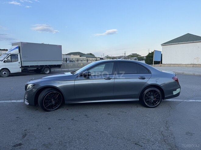 Mercedes E 250-3