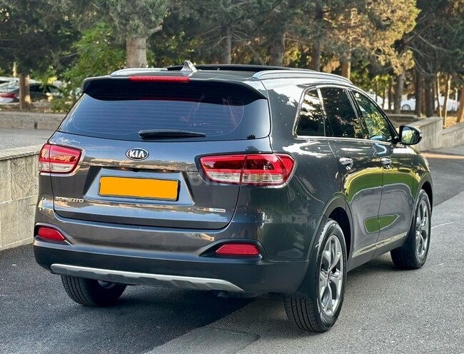 Kia Sorento-7