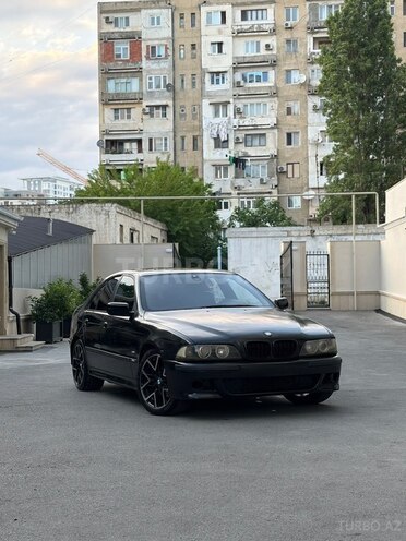 BMW 528-1