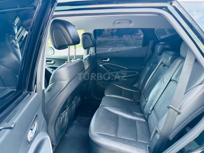 Hyundai Santa Fe-10