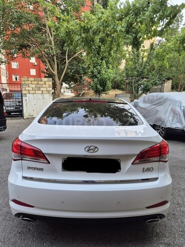 Hyundai i40-2