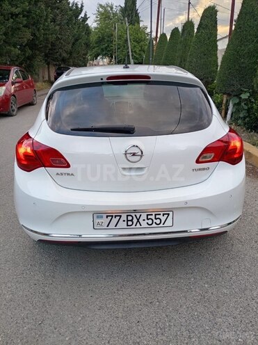 Opel Astra-3