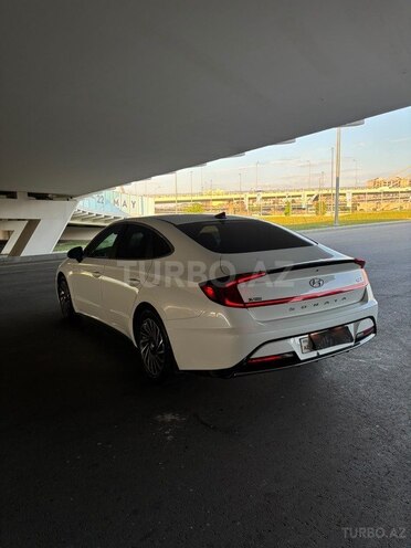 Hyundai Sonata-7