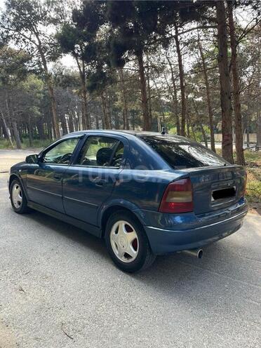 Opel Astra-9