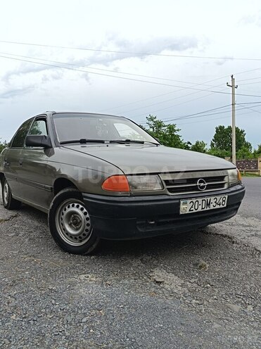 Opel Astra-6