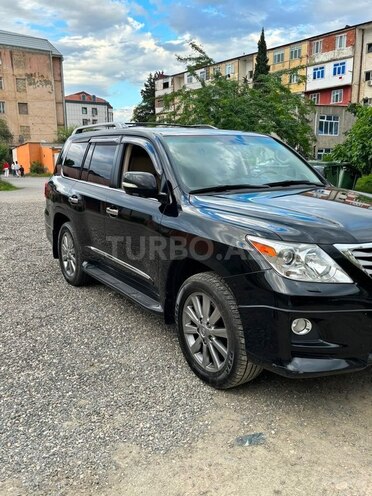 Lexus LX 570-2