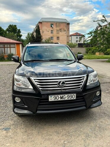 Lexus LX 570-1