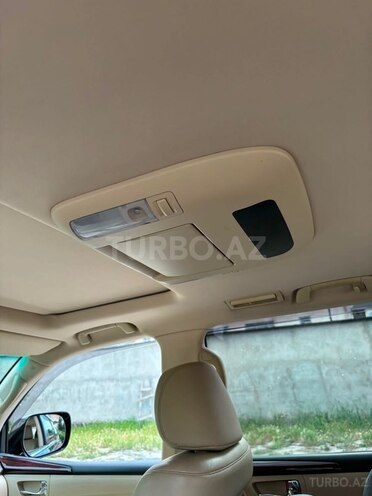 Lexus LX 570-15