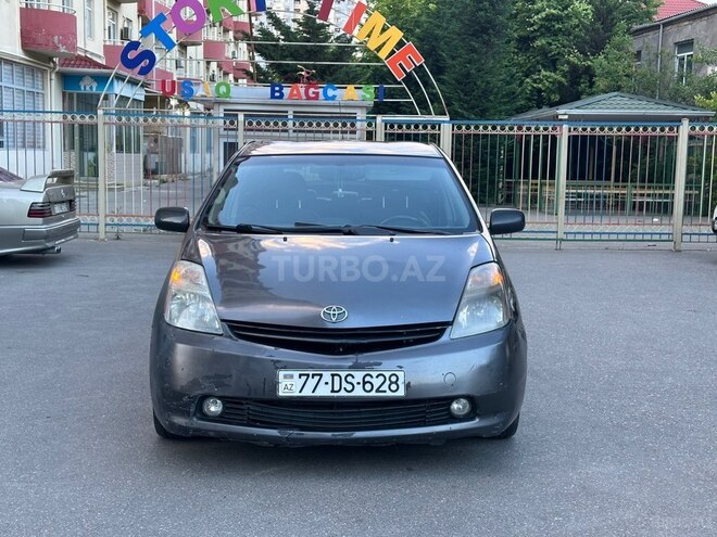 Toyota Prius-1
